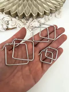 Par de Aros Moma Rombo