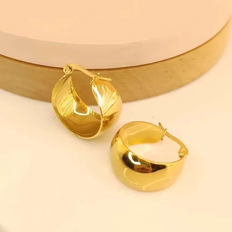 Argollas Isa Doradas 2 cm ✨