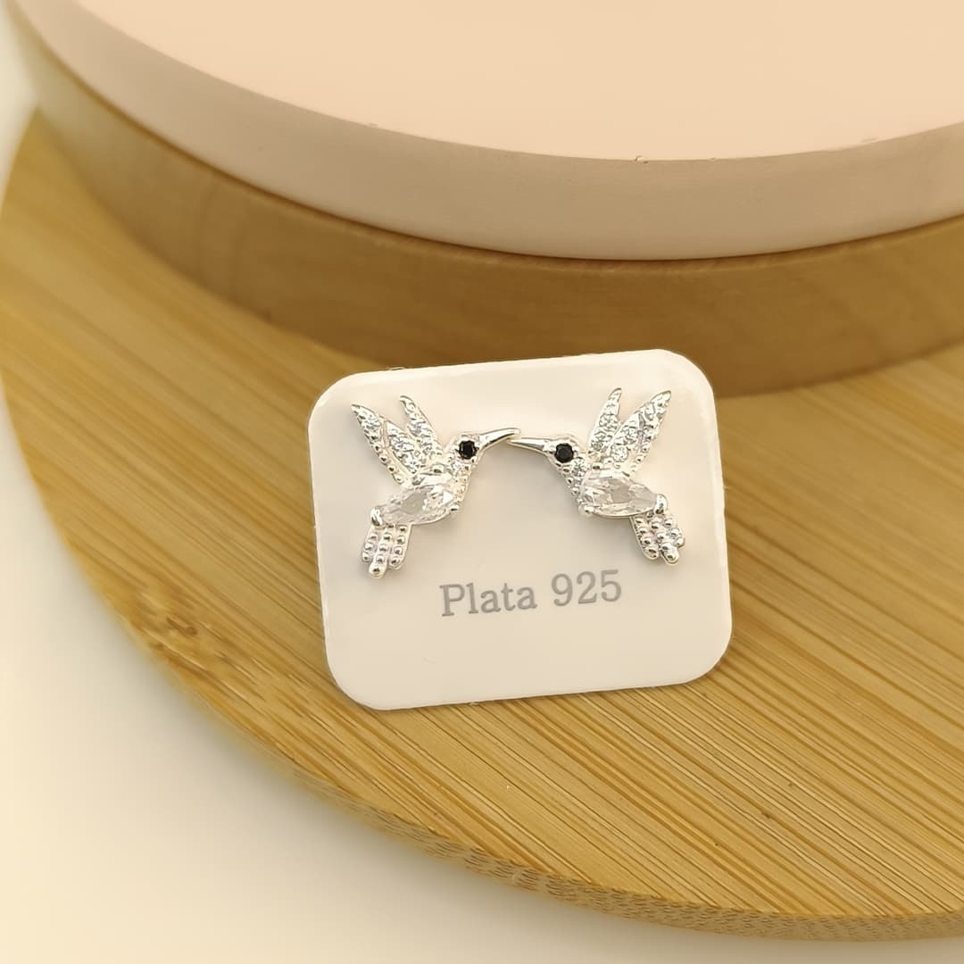 Aros Colibrí Piedra Blanco 🤍
