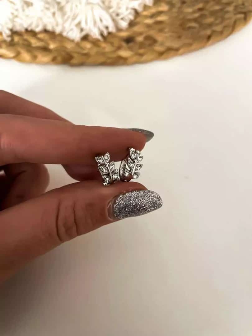Aros Laurel Cubik 1 cm ✨