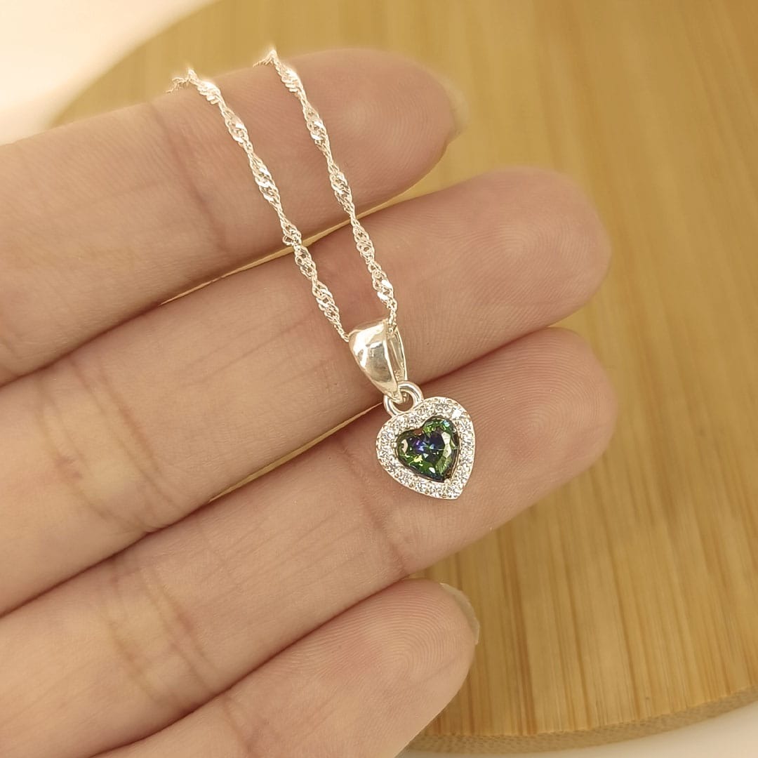 Collar Memi Corazón Tornasol Oscuro 💚