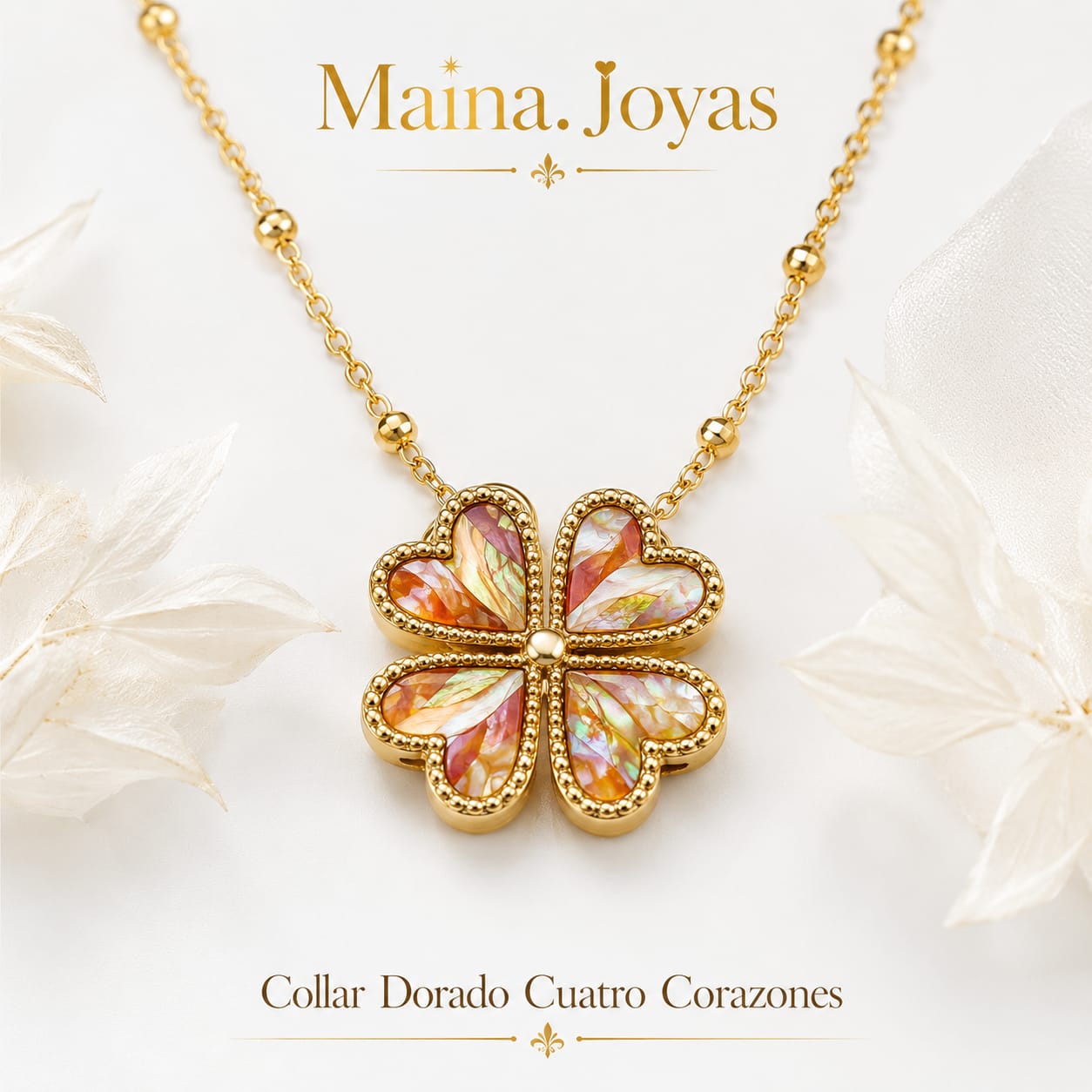 Collar Dorado cuatro corazones