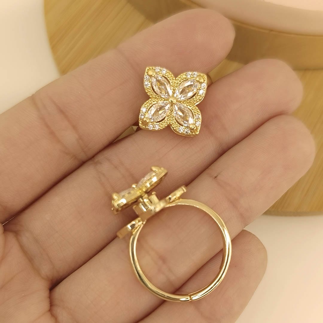 Anillo Dorado Falange Giratorio Flor Cesca 🌸